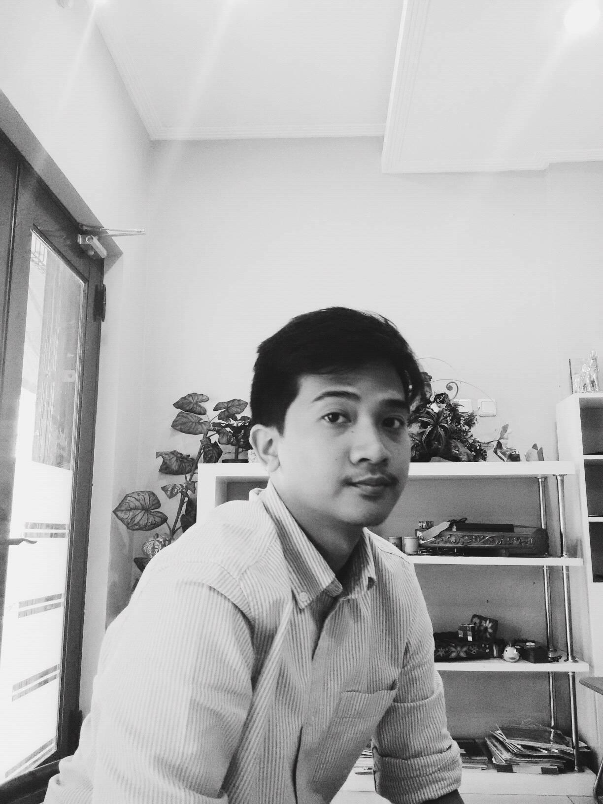 L. Dewa Hardana, M.Psi.